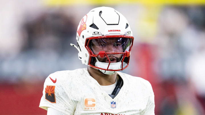 Sep 25, 2025; Glendale, Arizona, USA; Arizona Cardinals quarterback Kyler Murray (1) against the Seattle Seahawks at State Farm Stadium. Mandatory Credit: Mark J. Rebilas-Imagn Images Sep 25, 2025; Glendale, Arizona, USA; Arizona Cardinals quarterback Kyler Murray (1) against the Seattle Seahawks at State Farm Stadium. Mandatory Credit: Mark J. Rebilas-Imagn Images