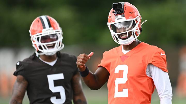 Jun 11, 2026; Berea, OH, USA; Cleveland Browns quarterback Shedeur Sanders (2) and linebacker Quincy Williams (5) react during minicamp at CrossCountry Mortgage Campus. Mandatory Credit: Ken Blaze-Imagn Images

