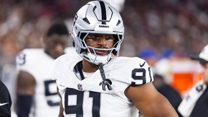 Aug 23, 2025; Glendale, Arizona, USA; Las Vegas Raiders defensive end Jahfari Harvey (91) against the Arizona Cardinals during a preseason NFL game at State Farm Stadium. Aug 23, 2025; Glendale, Arizona, USA; Las Vegas Raiders defensive end Jahfari Harvey (91) against the Arizona Cardinals during a preseason NFL game at State Farm Stadium.