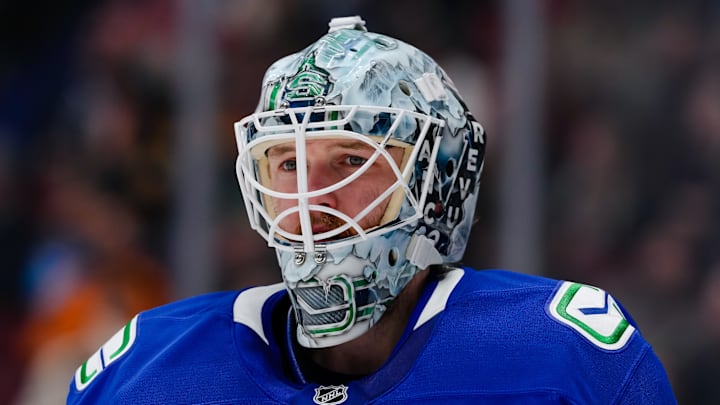 Colorado Avalanche v Vancouver Canucks
