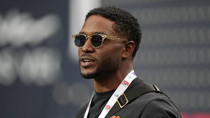 Sep 1, 2024; Paradise, Nevada, USA; Southern California Trojans former running back Reggie Bush attends the game against the LSU Tigers at Allegiant Stadium. Mandatory Credit: Kirby Lee-Imagn Images Sep 1, 2024; Paradise, Nevada, USA; Southern California Trojans former running back Reggie Bush attends the game against the LSU Tigers at Allegiant Stadium. Mandatory Credit: Kirby Lee-Imagn Images