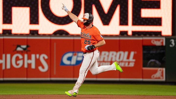 Sep 21, 2026; Baltimore, Maryland, USA;  Baltimore Orioles first baseman Pete Alonso (25) celebrates a home run during the eighth inning at Oriole Park at Camden Yards.  Mandatory Credit: Jamie LeBlanc-Imagn Images