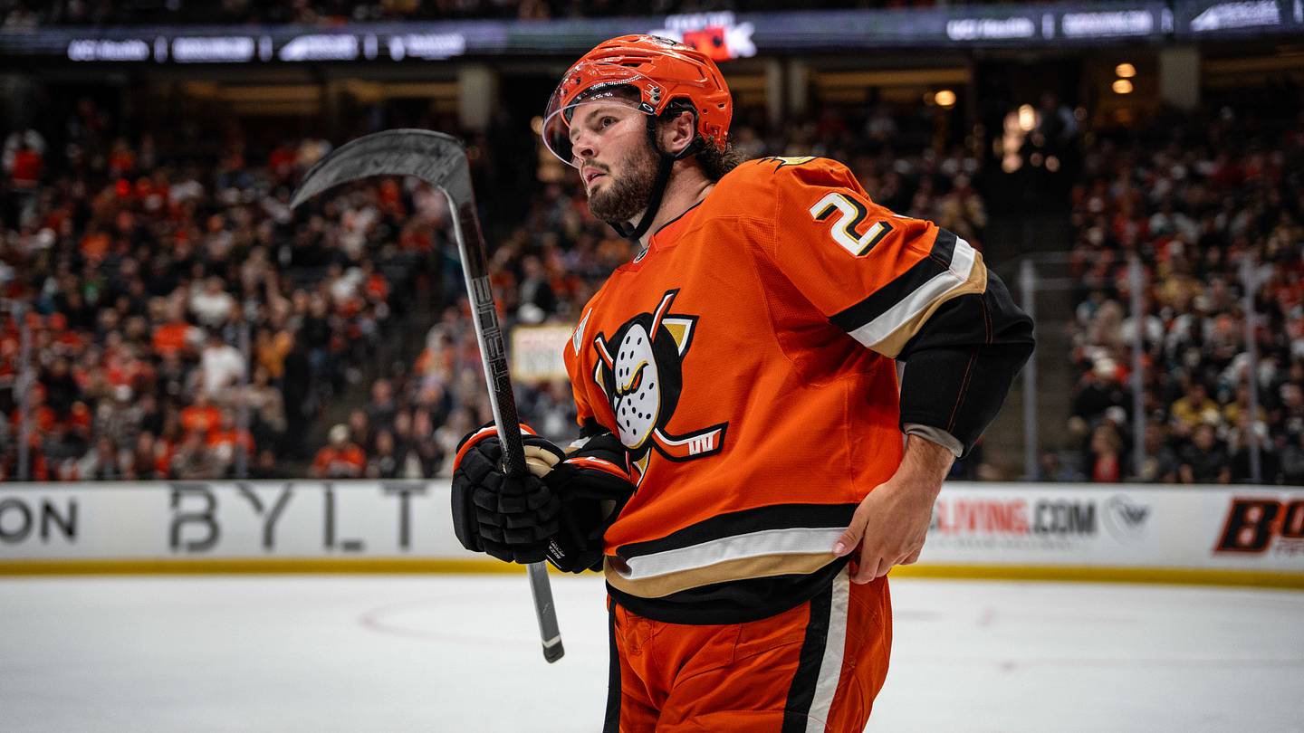 NHL Rumors: Mason McTavish might be answer to Canadiens biggest roster need