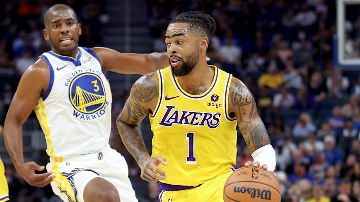 D'Angelo Russell anotó 15 puntos en 16 minutos contra los Warriors
