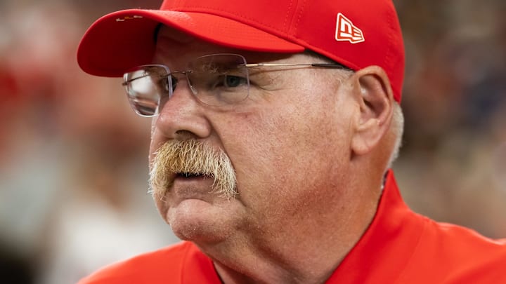 Aug 9, 2025; Glendale, Arizona, USA; Kansas City Chiefs head coach Andy Reid against the Arizona Cardinals during a preseason NFL game at State Farm Stadium. Mandatory Credit: Mark J. Rebilas-Imagn Images Aug 9, 2025; Glendale, Arizona, USA; Kansas City Chiefs head coach Andy Reid against the Arizona Cardinals during a preseason NFL game at State Farm Stadium. Mandatory Credit: Mark J. Rebilas-Imagn Images