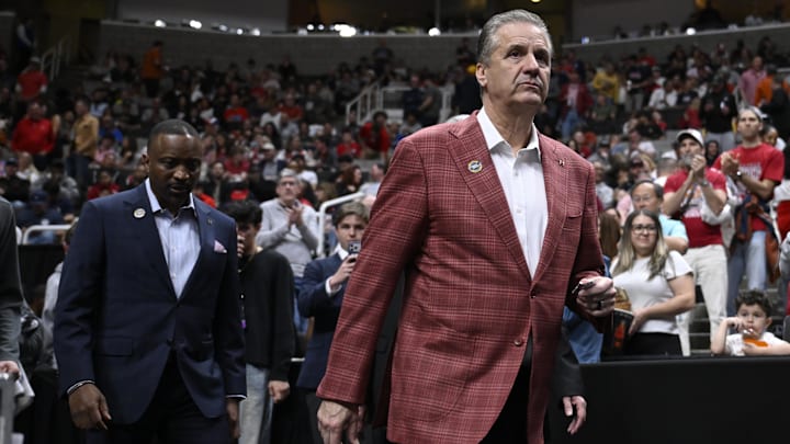 Arkansas head coach John Calipari returns to the court after halftime against Arizona during a Sweet Sixteen game of the West Regional of the men's 2026 NCAA Tournament at SAP Center. Mandatory Credit: Eakin Howard-Imagn Images