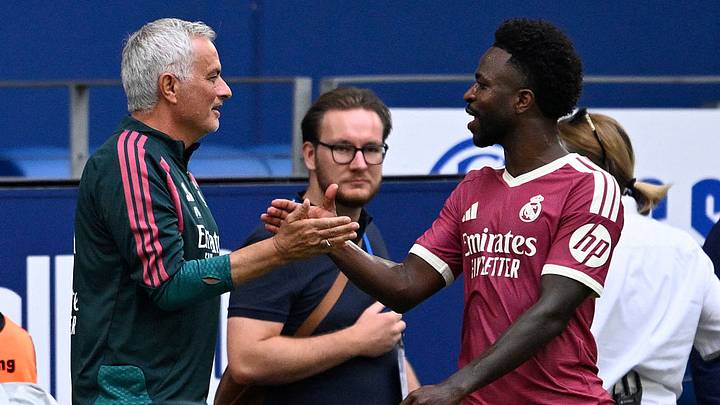 José Mourinho (left) and Vinícius Júnior so far have a strong relationship. José Mourinho (left) and Vinícius Júnior so far have a strong relationship.
