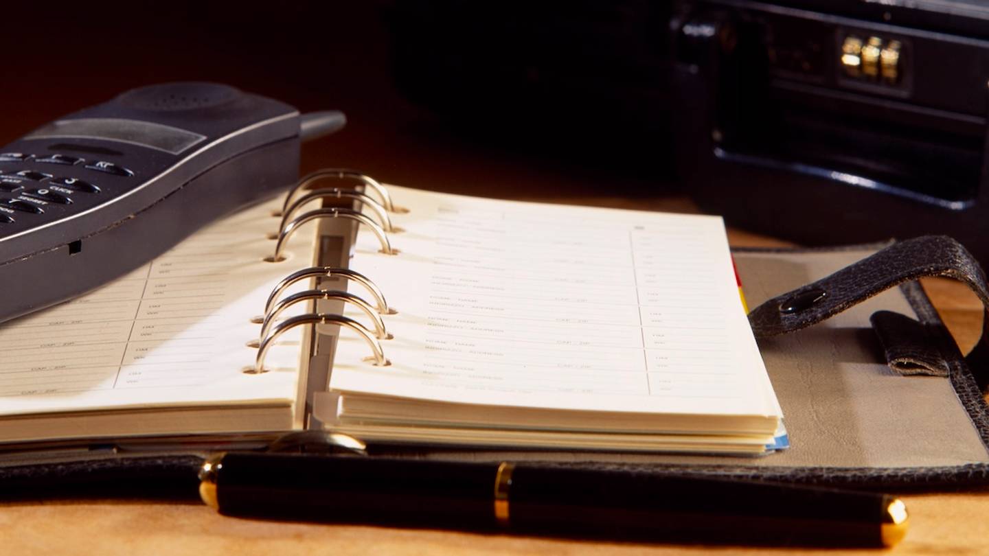 20 Outdated Things Baby Boomers Still Love
