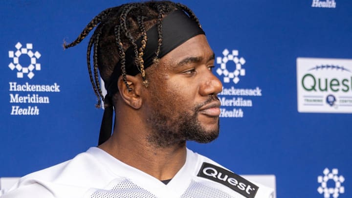 Bobby Okereke, inside linebacker with the NY Giants, agrees that the Giants need to "earn the right" to rush the passer. Bobby Okereke, inside linebacker with the NY Giants, agrees that the Giants need to "earn the right" to rush the passer.