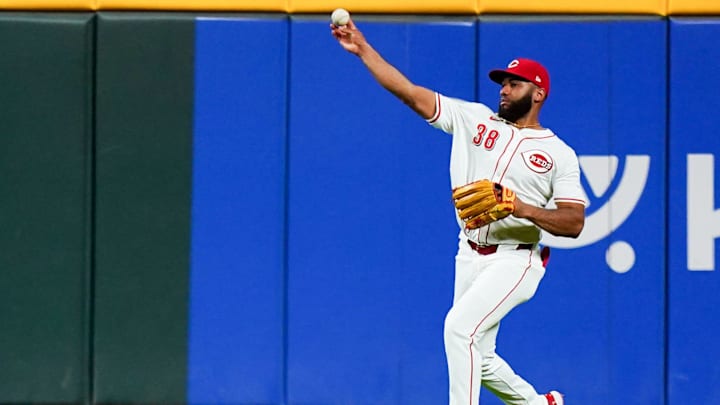 Cincinnati Reds second base Amed Rosario (38) throws the ball to a teammate in the eighth inning of a MLB game between the Cincinnati Reds and Atlanta Braves, Wednesday, Sept. 18, 2024, at Great American Ball Park in downtown Cincinnati. Braves won 7-1. Cincinnati Reds second base Amed Rosario (38) throws the ball to a teammate in the eighth inning of a MLB game between the Cincinnati Reds and Atlanta Braves, Wednesday, Sept. 18, 2024, at Great American Ball Park in downtown Cincinnati. Braves won 7-1.