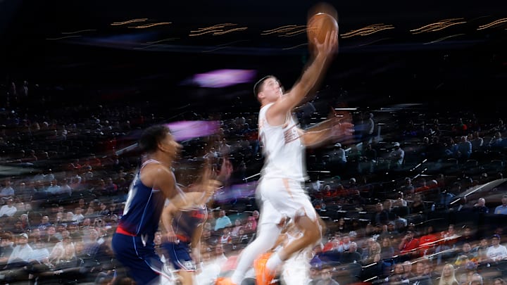Phoenix Suns v Los Angeles Clippers Phoenix Suns v Los Angeles Clippers