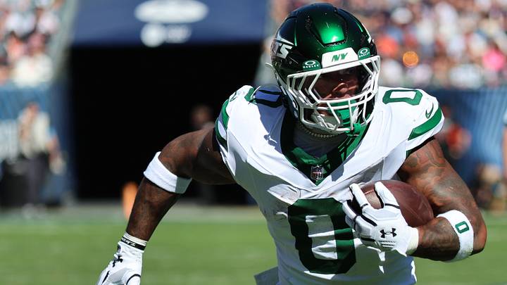 Oct 4, 2026; Chicago, Illinois, USA; New York Jets running back Braelon Allen (0) rushes the ball against the Chicago Bears at Soldier Field. Mandatory Credit: Mike Dinovo-Imagn Images Oct 4, 2026; Chicago, Illinois, USA; New York Jets running back Braelon Allen (0) rushes the ball against the Chicago Bears at Soldier Field. Mandatory Credit: Mike Dinovo-Imagn Images