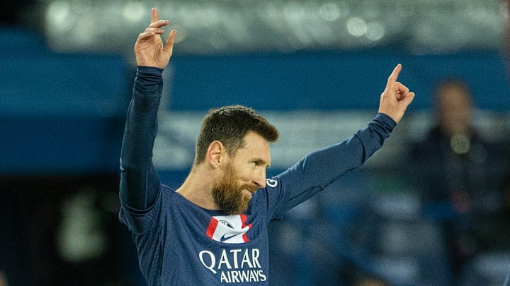 Messi offre la victoire au PSG sur coup-franc Messi offre la victoire au PSG sur coup-franc
