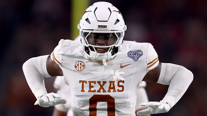 Texas LB Anthony Hill Jr.