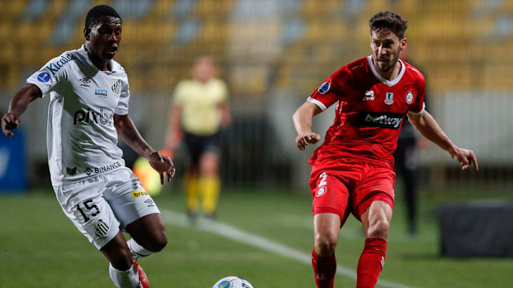 Após empate na terceira rodada, brasileiros e chilenos se reencontram, desta vez na Vila Belmiro 