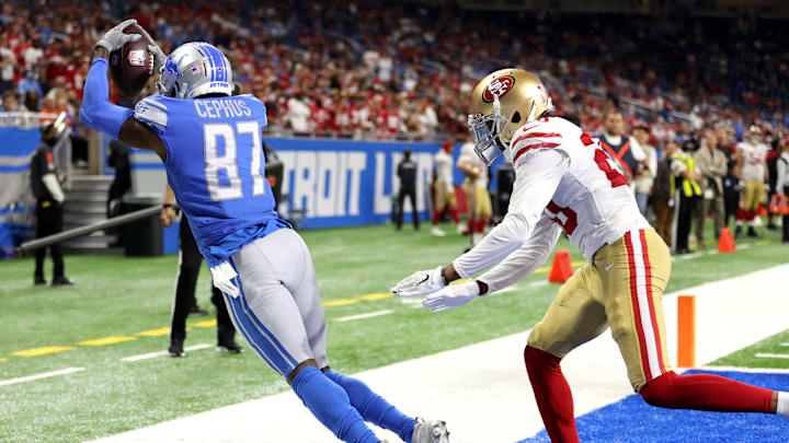 Detroit Lions wide receiver Quintez Cephus (L)