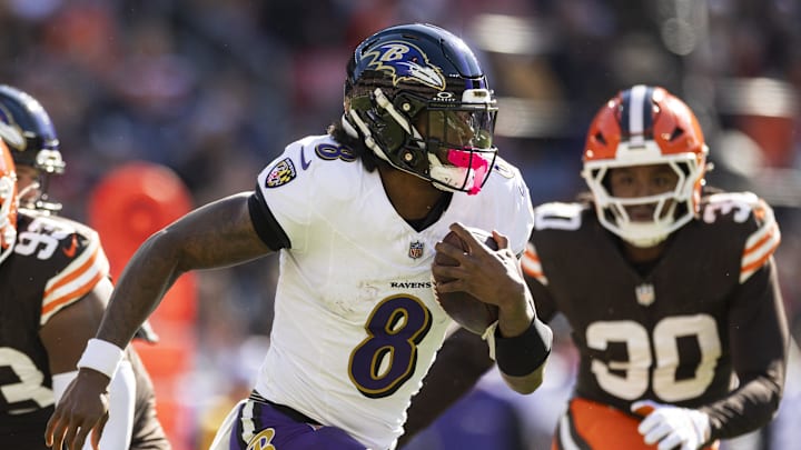 Oct 27, 2024; Cleveland, Ohio, USA; Baltimore Ravens quarterback Lamar Jackson (8) runs the ball against the Cleveland Brownsduring the second quarter at Huntington Bank Field. Oct 27, 2024; Cleveland, Ohio, USA; Baltimore Ravens quarterback Lamar Jackson (8) runs the ball against the Cleveland Brownsduring the second quarter at Huntington Bank Field.