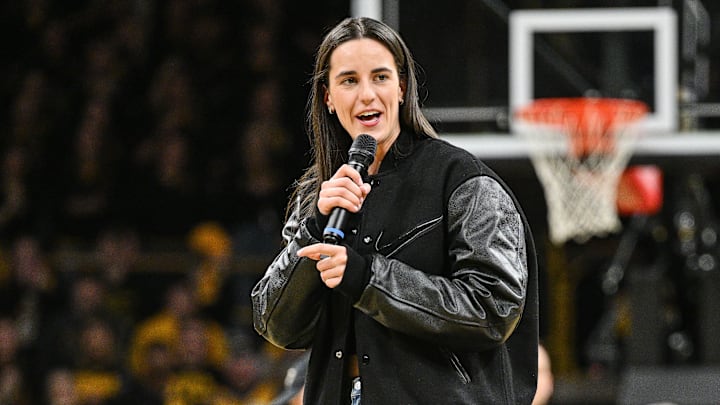 Feb 2, 2025; Iowa City, Iowa, USA; Former Iowa Hawkeyes player Caitlin Clark speaks after the game at Carver-Hawkeye Arena against the USC Trojans. The Hawkeyes retired Clark’s jersey after the game. Mandatory Credit: Jeffrey Becker-Imagn Images Feb 2, 2025; Iowa City, Iowa, USA; Former Iowa Hawkeyes player Caitlin Clark speaks after the game at Carver-Hawkeye Arena against the USC Trojans. The Hawkeyes retired Clark’s jersey after the game. Mandatory Credit: Jeffrey Becker-Imagn Images