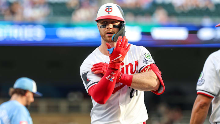 Kansas City Royals v Minnesota Twins Kansas City Royals v Minnesota Twins