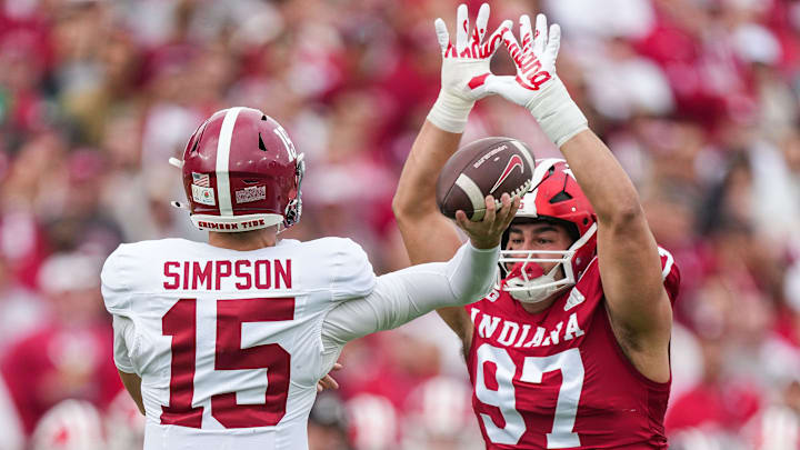 Alabama Crimson Tide quarterback Ty Simpson (15) throws the ball against Indiana Hoosiers defensive lineman Mario Landino (97) on Thursday, Jan. 1, 2026, during the 112th annual Rose Bowl game in Pasadena. Indiana Hoosiers defeated Alabama Crimson Tide, 38-3.