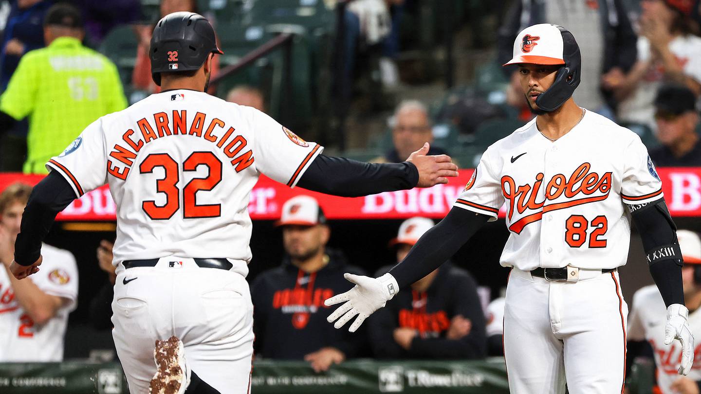 Orioles Sweep Blue Jays To Keep Faint Playoff Hopes Alive Pending White Sox Results