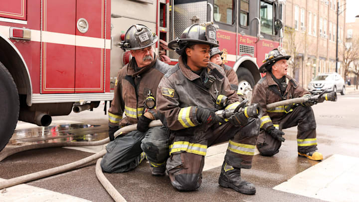 CHICAGO FIRE -- "What Comes Next" Episode 914 -- Pictured: (l-r) Daniel Kyri as Darren Ritter, David Eigenberg as Christopher Herrmann -- (Photo by: Adrian S. Burrows Sr./NBC)