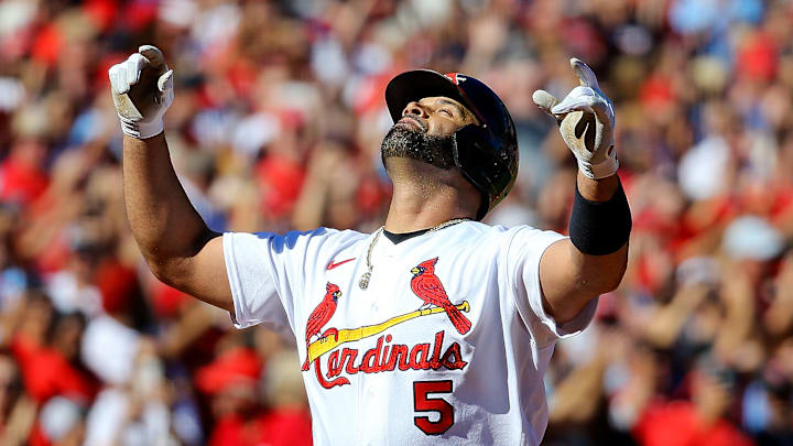 Pujols fue ovacionado en San Luis