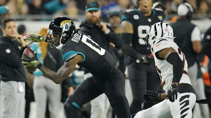 Jacksonville Jaguars wide receiver Calvin Ridley (0) pulls in a pass before going out of bounds on