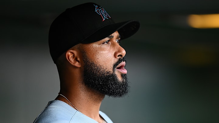 Miami Marlins v Pittsburgh Pirates