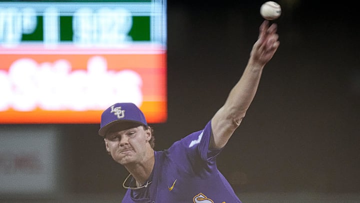 LSU pitcher Kade Anderson (32) throws a pitch during the game against Texas at UFCU Disch-Falk Field on Friday, March. 21, 2025.
