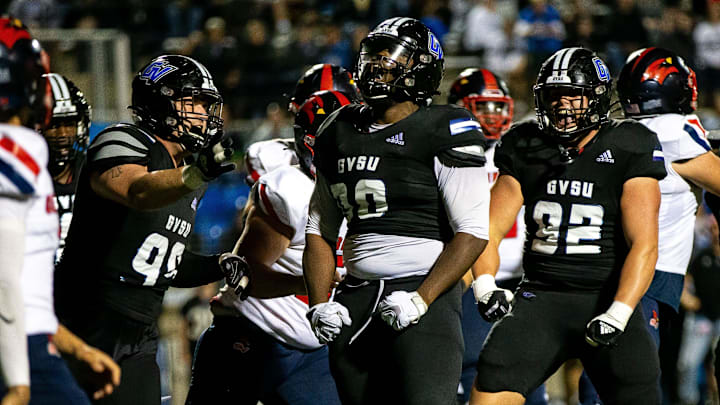 Defensive lineman Jay'viar Suggs transferred to the Wisconsin Badgers after beginning his career at Division-II Grand Valley State. Defensive lineman Jay'viar Suggs transferred to the Wisconsin Badgers after beginning his career at Division-II Grand Valley State.