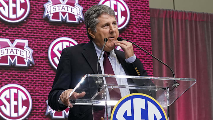 Jul 19, 2022; Atlanta, GA, USA; Mississippi State head coach Mike Leach shown on the stage during SEC Media Days at the College Football Hall of Fame. Jul 19, 2022; Atlanta, GA, USA; Mississippi State head coach Mike Leach shown on the stage during SEC Media Days at the College Football Hall of Fame.