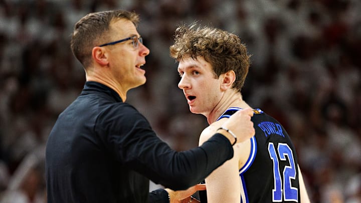 Duke v Arkansas; Duke basketball head coach Jon Scheyer and forward TJ Power
