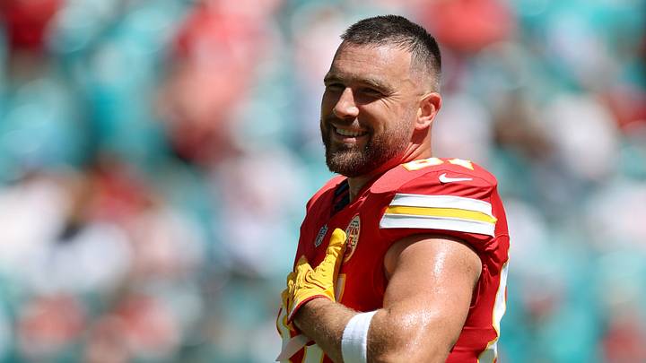 Sep 27, 2026; Miami Gardens, Florida, USA; Kansas City Chiefs tight end Travis Kelce (87) during warmups before the game against the Miami Dolphins at Hard Rock Stadium. Mandatory Credit: Nathan Ray Seebeck-Imagn Images Sep 27, 2026; Miami Gardens, Florida, USA; Kansas City Chiefs tight end Travis Kelce (87) during warmups before the game against the Miami Dolphins at Hard Rock Stadium. Mandatory Credit: Nathan Ray Seebeck-Imagn Images