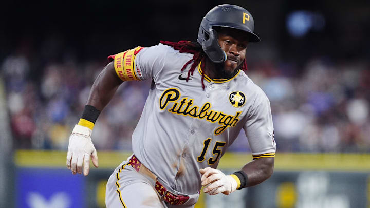 Aug 1, 2025; Denver, Colorado, USA; Pittsburgh Pirates center fielder Oneil Cruz (15) heads home to score a run in the fifth inning against the Colorado Rockies at Coors Field. Mandatory Credit: Ron Chenoy-Imagn Images Aug 1, 2025; Denver, Colorado, USA; Pittsburgh Pirates center fielder Oneil Cruz (15) heads home to score a run in the fifth inning against the Colorado Rockies at Coors Field. Mandatory Credit: Ron Chenoy-Imagn Images