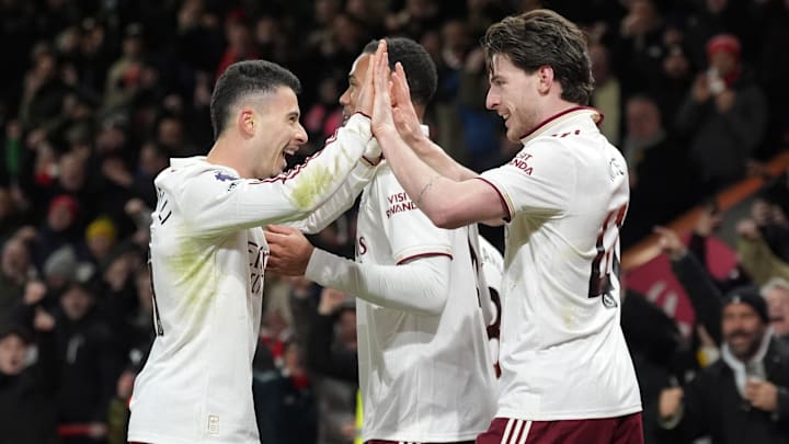 Declan Rice e Gabriel Magalhães balançaram as redes na Inglaterra