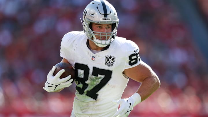 Las Vegas Raiders tight end Michael Mayer (87) runs with the ball against the Tampa Bay Buccaneers in the second quarter at Raymond James Stadium. 