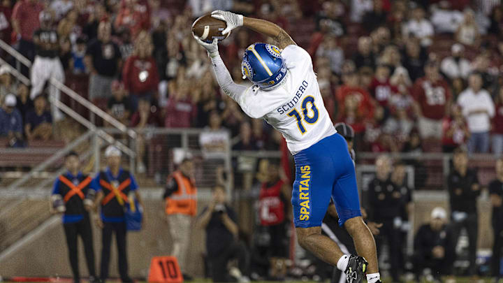 Sep 27, 2025; Stanford, California, USA;  San Jose State Spartans wide receiver Danny Scudero (10) catches the ball for a touchdown during the fourth quarter against the Stanford Cardinal at Stanford Stadium. Mandatory Credit: Stan Szeto-Imagn Images

