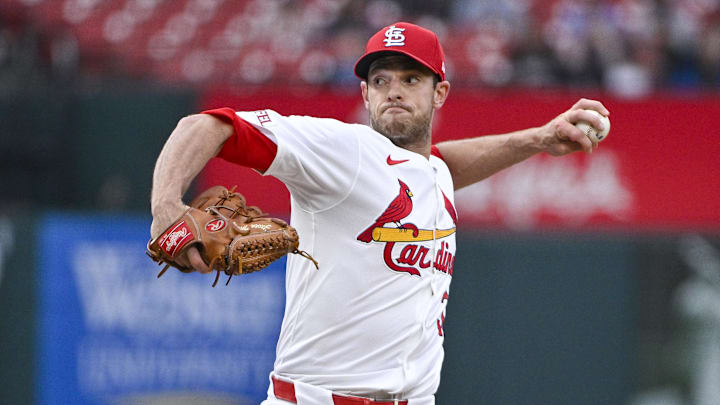 Apr 23, 2024; St. Louis, Missouri, USA;  St. Louis Cardinals starting pitcher Steven Matz (32) pitches against the Arizona Diamondbacks during the first inning at Busch Stadium. 