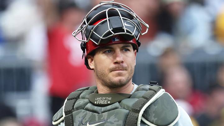 May 16, 2026; Pittsburgh, Pennsylvania, USA; Philadelphia Phillies catcher J.T. Realmuto (10) returns to the dugout after the fourth inning against the Pittsburgh Pirates at PNC Park. May 16, 2026; Pittsburgh, Pennsylvania, USA; Philadelphia Phillies catcher J.T. Realmuto (10) returns to the dugout after the fourth inning against the Pittsburgh Pirates at PNC Park.