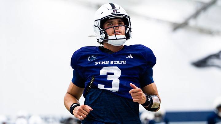 Penn State quarterback Rocco Becht (3)