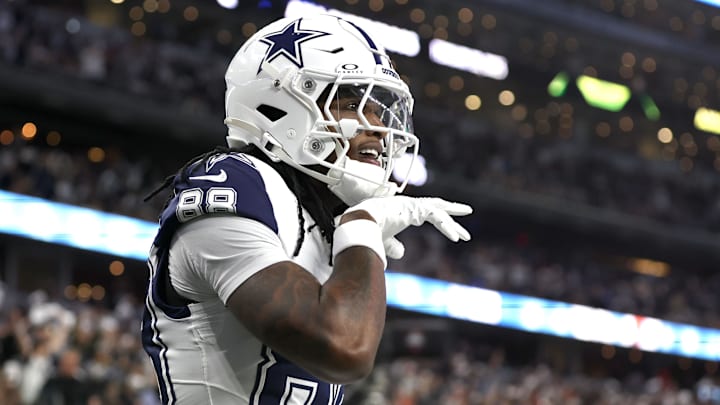 Dallas Cowboys wide receiver CeeDee Lamb (88) reacts after scoring a touchdown against the Cincinnati Bengals in the first quarter at AT&T Stadium. Dallas Cowboys wide receiver CeeDee Lamb (88) reacts after scoring a touchdown against the Cincinnati Bengals in the first quarter at AT&T Stadium.