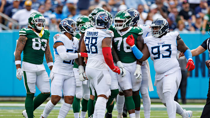 New York Jets v Tennessee Titans