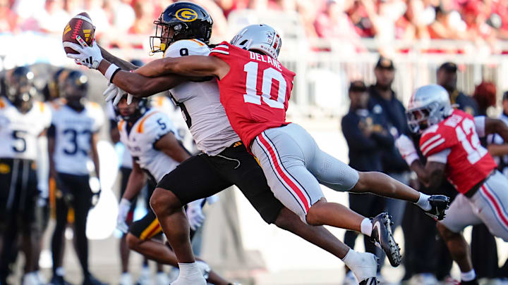 Ohio State Buckeyes safety Faheem Delane (10) defends Grambling State Tigers tight end Covadis Knighten (9) during the second half of the NCAA football game at Ohio Stadium on Sept. 6, 2025. Ohio State won 70-0.
