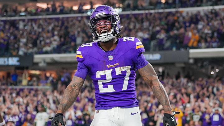 Dec 29, 2024; Minneapolis, Minnesota, USA; Minnesota Vikings running back Cam Akers (27) celebrates his touchdown against Green Bay Packers in the third quarter at U.S. Bank Stadium. Mandatory Credit: Brad Rempel-Imagn Images Dec 29, 2024; Minneapolis, Minnesota, USA; Minnesota Vikings running back Cam Akers (27) celebrates his touchdown against Green Bay Packers in the third quarter at U.S. Bank Stadium. Mandatory Credit: Brad Rempel-Imagn Images