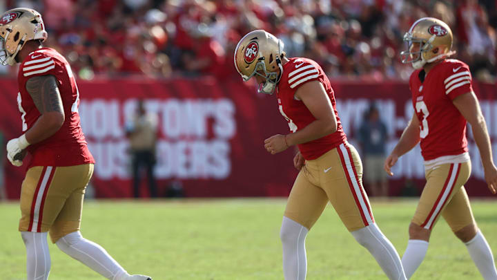 Nov 10, 2024; Tampa, Florida, USA; San Francisco 49ers place kicker Jake Moody (4) reacts after he misses a field goal against the Tampa Bay Buccaneers during the second half at Raymond James Stadium. Mandatory Credit: Kim Klement Neitzel-Imagn Images Nov 10, 2024; Tampa, Florida, USA; San Francisco 49ers place kicker Jake Moody (4) reacts after he misses a field goal against the Tampa Bay Buccaneers during the second half at Raymond James Stadium. Mandatory Credit: Kim Klement Neitzel-Imagn Images