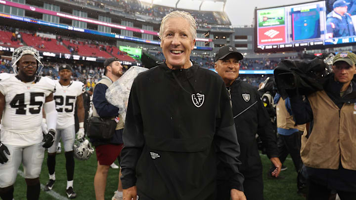 Las Vegas Raiders v New England Patriots