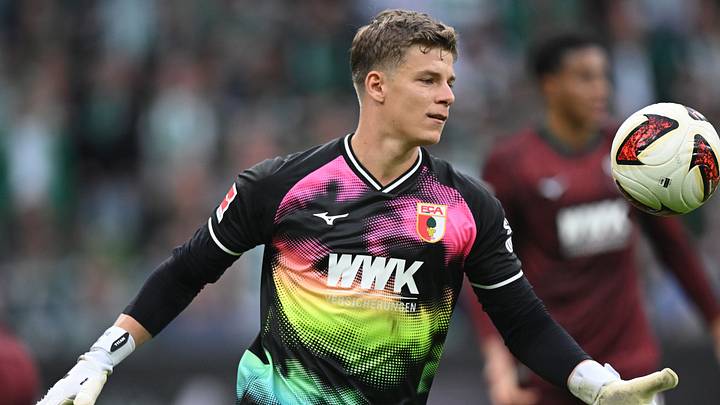 Steht ganz oben auf der Liste für den Neuer-Umbruch: Augsburgs Torwart Finn Dahmen