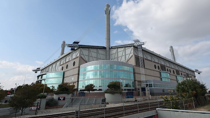 Mexico v Paraguay - International Friendly