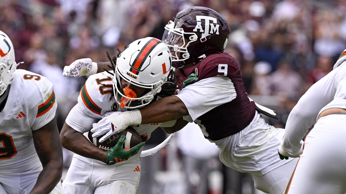 Buffalo Bills Select Explosive Sack Artist in Latest Mock Draft